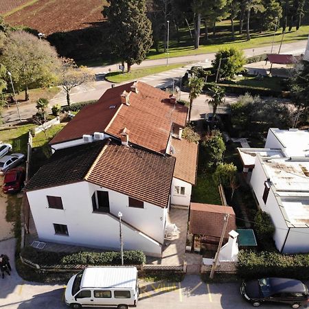 Apartments Kadum Porec Center Near The Beach Bagian luar foto