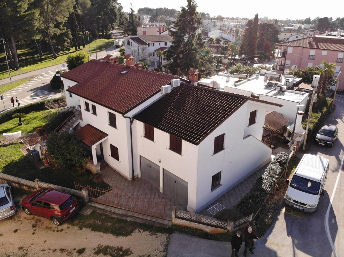 Apartments Kadum Porec Center Near The Beach Bagian luar foto