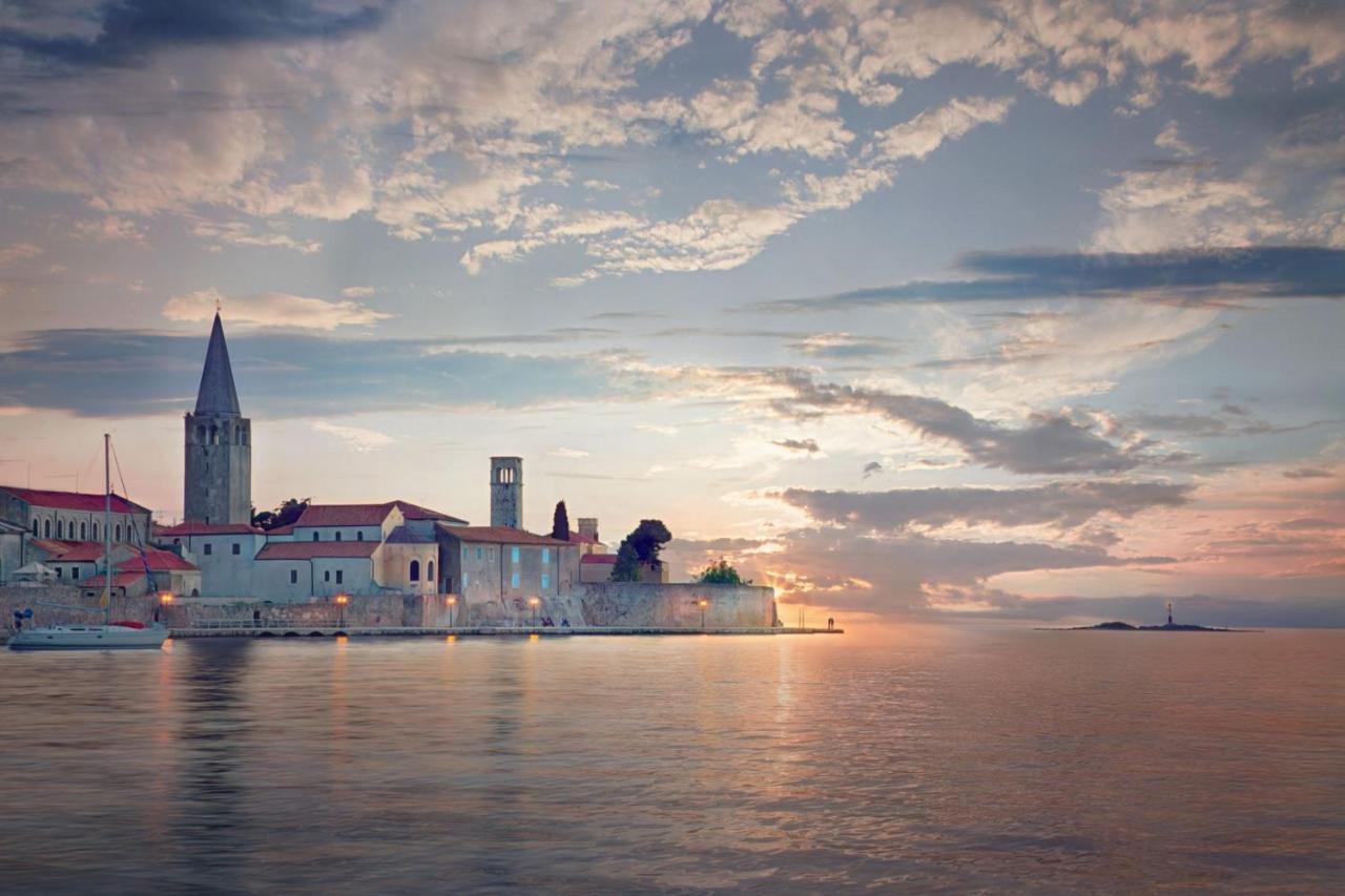 Apartments Kadum Porec Center Near The Beach Bagian luar foto