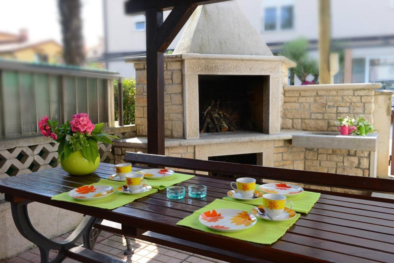 Apartments Kadum Porec Center Near The Beach Bagian luar foto
