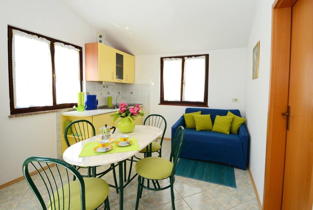 Apartments Kadum Porec Center Near The Beach Bagian luar foto