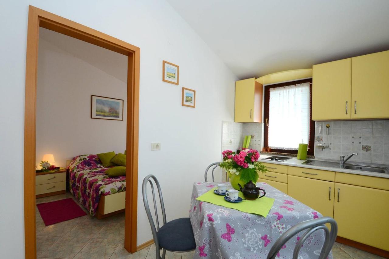 Apartments Kadum Porec Center Near The Beach Bagian luar foto