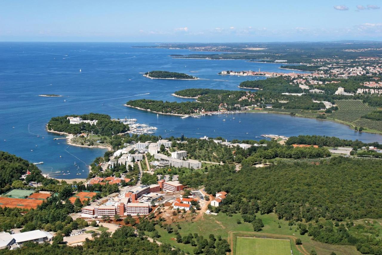 Apartments Kadum Porec Center Near The Beach Bagian luar foto