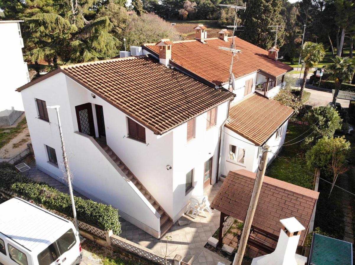 Apartments Kadum Porec Center Near The Beach Bagian luar foto